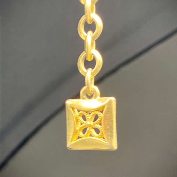 Vintage red sparkly beautiful necklace - Picture 3 of 4